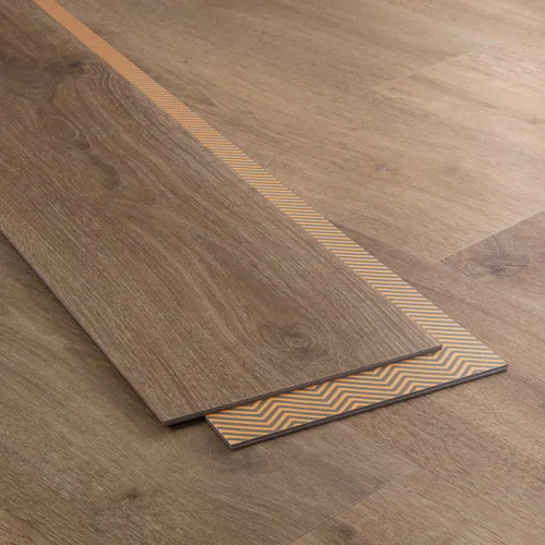 Product image for Hollister vinyl flooring plank (SKU: 21005-3128) in the InstaGrip ComfortCushion product line from Urban Surfaces